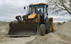 Професійні Послуги Екскаватора в Києві. Будь-яка Складність Робіт. Оперативно та Якісно!