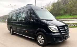 278 Мікроавтобус Mercedes Sprinter чорный VIP class з водієм