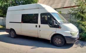 Микроавтобус Ford Transit