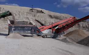 Сортування грохотом Sandvik QA440