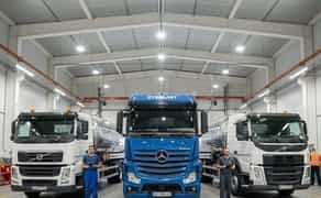 Автоцистерна-паливозаправник- перевезення пального.