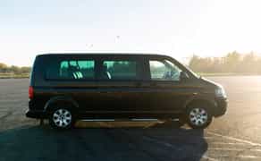 Мінівен Volkswagen Caravelle 2012 р - 8 пасажирських місць