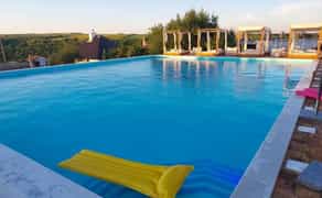 Будівництво басейнів в Україні. Обладнання для басейнів. Хімія.