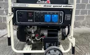 Надійний генератор ! • Потужність: 8–11 кВт