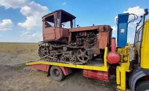 Спеціалізована доставка маніпулятором: Швидке та акуратне перевезення промислового обладнання та великих конструкцій.