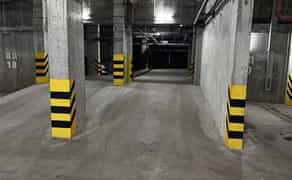 Паркомісце в підземному паркінгу