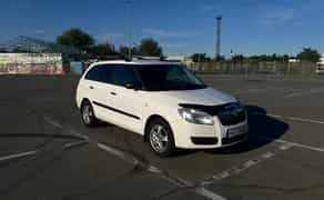 Авто под такси. Skoda Fabia 1,2 газ/бензин. Дуже економна!