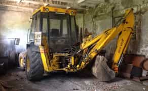 Екскаватор у користування. Вигідно