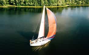 Яхта "Карина"