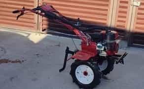 Мотоблок з фрезою