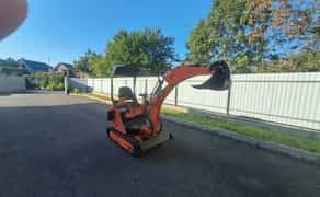 Мініекскаватор .Компактний і маневрений -для важкодоступних місць!