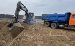 Гусеничний екскаватор