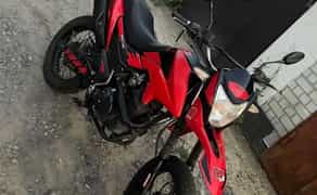 Мотоцикл: Loncin pruss 200 , якість та надійність