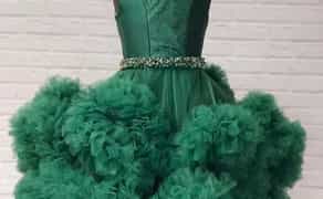 Святкові сукні на випускний у дитячий садок на фотосесії свято