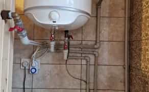 Сантехнік, встановлення, чищення та ремонт бойлерів