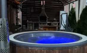 Для компаній 1500/год. Будинок з басейном, джакузі, мангалом, лазнею