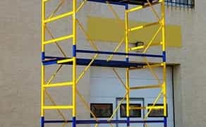 Вишка тура на колесах