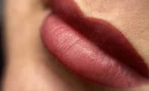 Перманентний макіяж: брови та губи