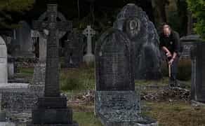 Ексгумація тіла покійного