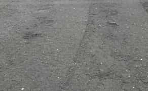 Роботи з укладання доріг шлаковим щебнем