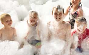 Пінне шоу (Пінна вечірка)