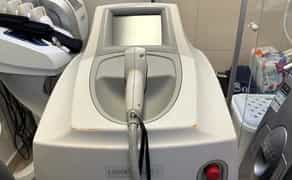 Діодна лазерна система для епіляції Lumenis LightSheer ET .