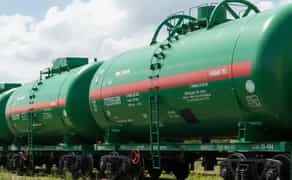 Вагон-цистерна: транспортування рідких вантажів