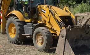 Послуги JCB 3CX — Всі види ковшів + Вила