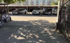 Паркомісце на охоронюваній території