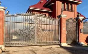 Ворота в'їзні: розпашні, ковані, ролети, ролетні, відкатні