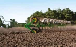Плуг JOHN DEERE 3810 2017 року