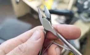 Заточка ножів, перукарського та манікюрного інструменту