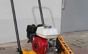Професійна Віброплита на Базі Двигуна Honda. Надійне Обладнання для Будівництва!