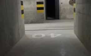 Паркомісце зі швидким та зручним заїздом