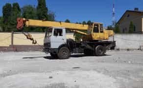 Автокран " Ивановец"