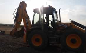 Екскаватор навантажувач JCB 4CX