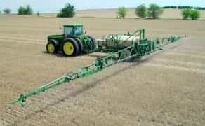 Самохідний обприскувач.Внесення гербіцидів, фунгіцидів та інсектицидів