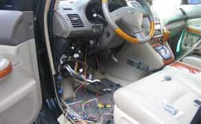 Установка сигналізації,парктроніків, іншого доп. обладнання…