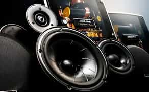 Установка автозвуку Сабвуфер Динаміки Магнітола Камера Парктронік