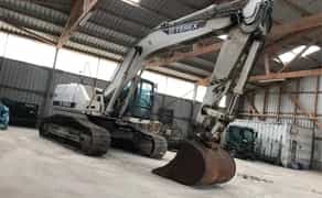 Екскаватор гусеничний