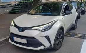 083 Позашляховик на весілля Toyota CH-R 2019 білий