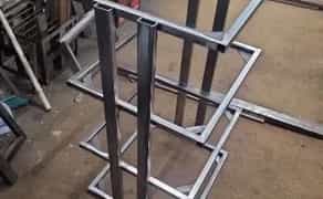 Зварювальні Роботи: Високоякісне зварювання металоконструкцій будь-якої складності.