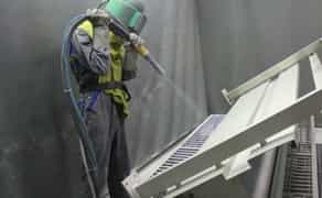 Відновлення Металу: Професійна Піскоструминна Чистка.