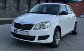 Оренда Skoda Fabia 1.2 HTP газ/бензин 3000/тиждень