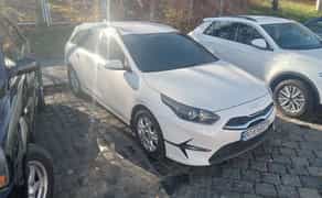 Авто Kia Ceed SW