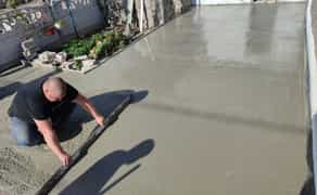 Бетонирование дворов. Устройство отмосток. Фундамент.