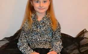 Карнавальні костюми для дітей та дорослих