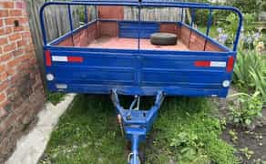 Надійний причеп у відмінному стані.