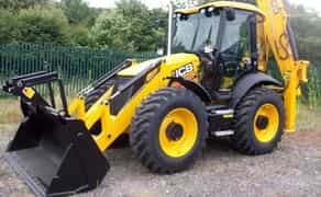 Екскаватор: копання траншей та котлованів