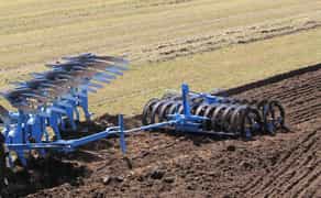 Плуг LEMKEN (372). Для оранки.